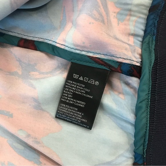 Urban Outfitters Tropical Bomber Jacket - Picture 9 of 10